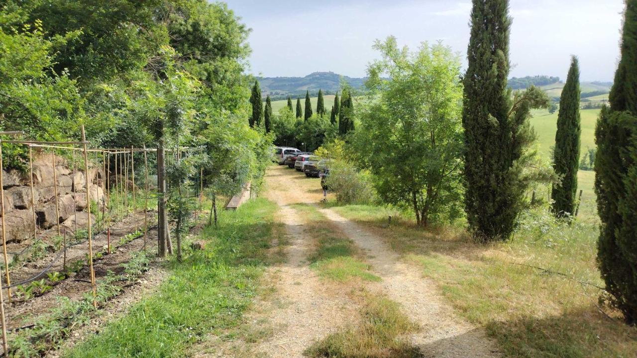 Casale Refoli Guest House Casole dʼElsa Екстериор снимка